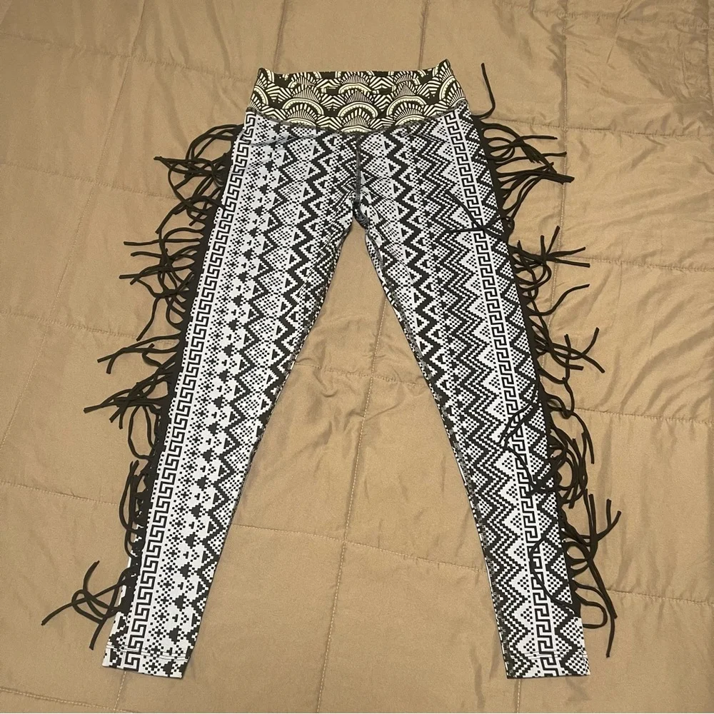 Zumba Fitness Instructor Geometric Leggings - Picture 2 of 9